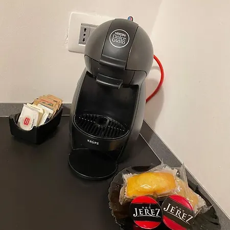 Alex Comfort House Bari