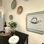 Alex Comfort House Bari