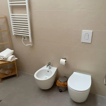 Alex Comfort House Lejlighed