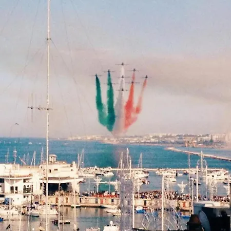 Apartamento Alex Comfort House Bari