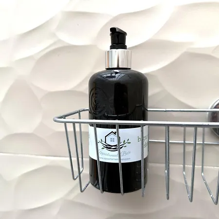 Alex Comfort House * Bari